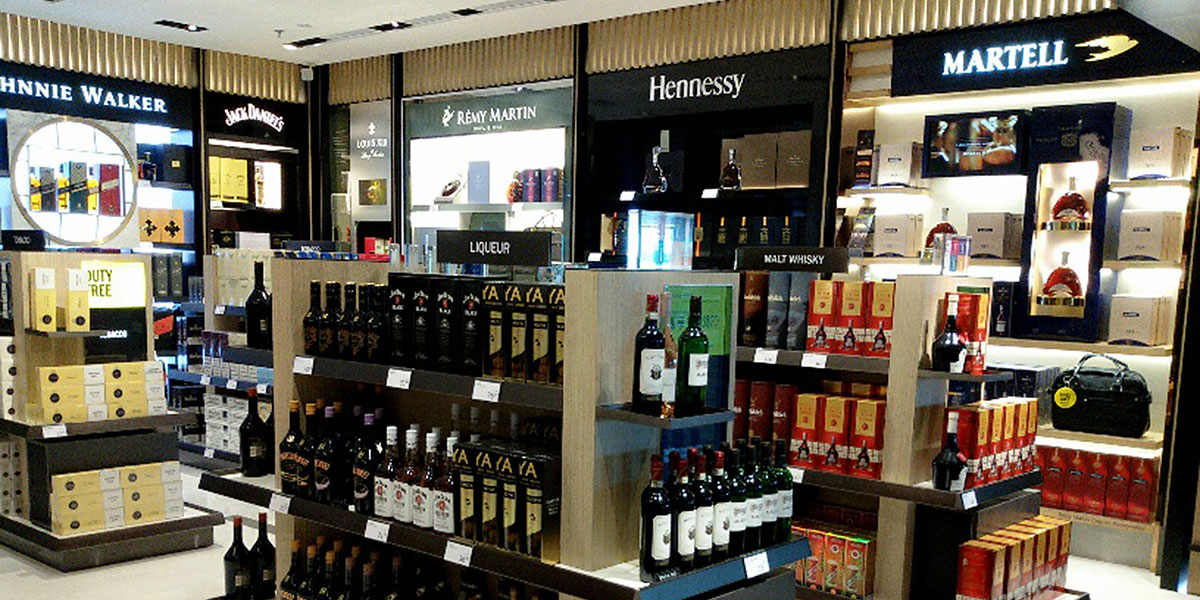 Liquors and Tobacco DFS Changi Airport